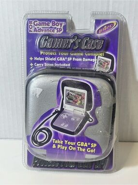 Silver Gamer's Case for Game Boy Advance SP